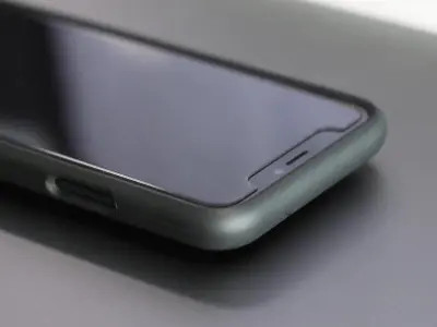 QUAD LOCK Képernyővédő - Edzett üveg - iPhone 14 Pro Max