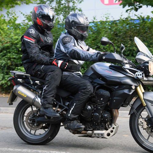 OXFORD UTAS KAPASZKODÓ ÖV